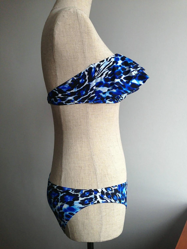 One Shoulder Ruffle Blue Leopard Bikini Set suppliers One Shoulder Ruffle Blue Leopard Bikini Set suppliers
