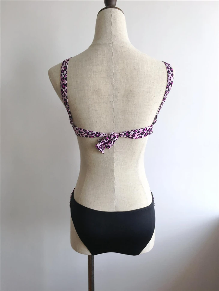 Pink Leopard Print Wrap V-neck Bikini Set factory Pink Leopard Print Wrap V-neck Bikini Set factory