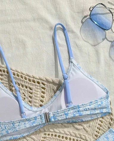 Textured Floral V-neck Bikini Set suppliers Textured Floral V-neck Bikini Set suppliers