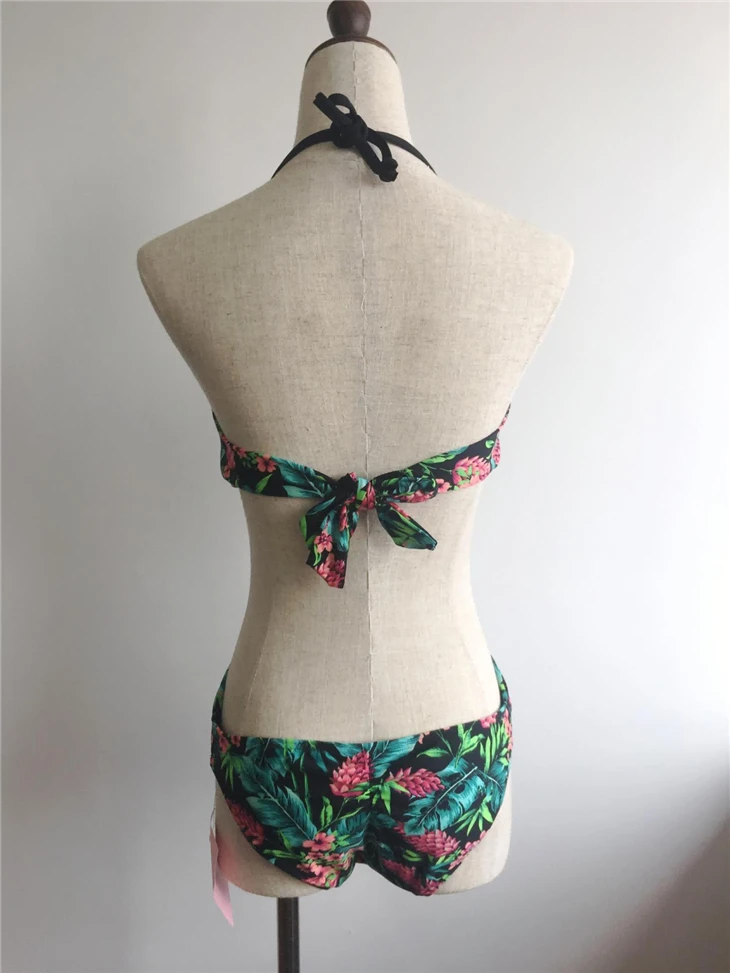 V-Notch Halter Tropical Print Bikini Set suppliers V-Notch Halter Tropical Print Bikini Set suppliers