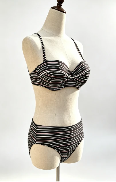 Women Striped Bandeau High‑Waist Two‑Piece Bikini Set Removable Shoulder Straps Swimwear factory Women Striped Bandeau High‑Waist Two‑Piece Bikini Set Removable Shoulder Straps Swimwear factory